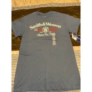 Smith and Wesson blue gun T-Shirt Tee NWT size Small (S)
